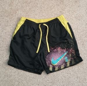 kyrie 90s shorts